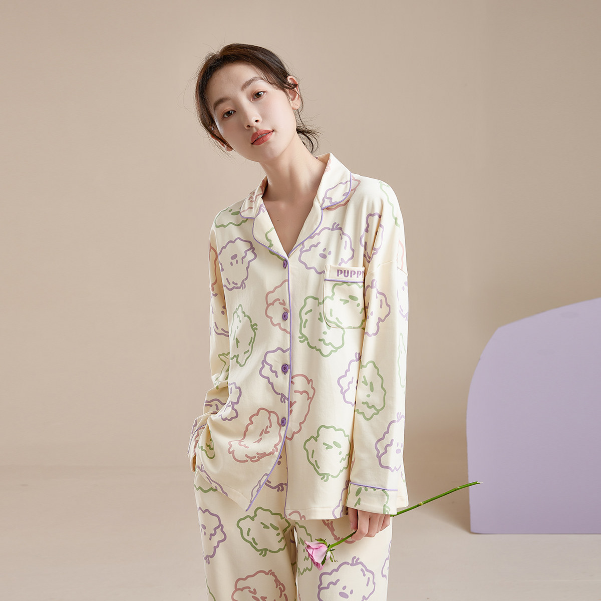  康妮雅睡衣/家居服套装