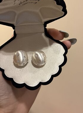 银色拉丝闪钻半球耳钉女