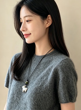 铜皮质项链 拉丝小羊吊坠项链女2026新款设计感小众毛衣链配饰潮