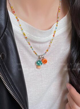 多巴胺彩色串珠笑脸蘑菇吊坠项链