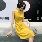 Желтое вечернее платье, изысканный стиль, французский стиль