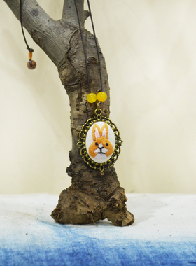 原创手工刺绣生肖可爱兔子项链复古玛瑙珠女士长毛衣链可调节长短