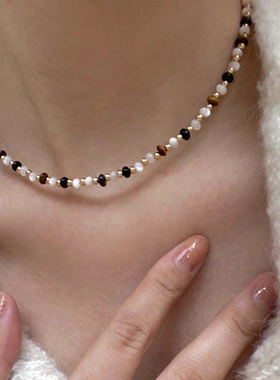 高级虎眼石系玛瑙串珠项链女 锁骨链轻奢复古ins小众金色极细叠戴