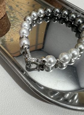 施家珍珠手链人造海水珍珠手链女 大溪地铂金灰渐变手串轻奢时尚