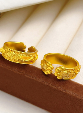 女沙金宽面錾刻闲窗猫趣开口戒指