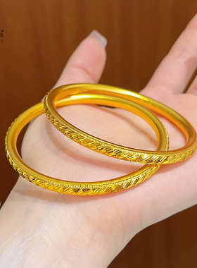 女沙金镜面实心斜纹圆条手镯