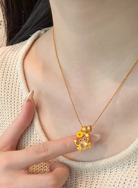 女沙金点钻拉丝螃蟹吊坠百搭项链