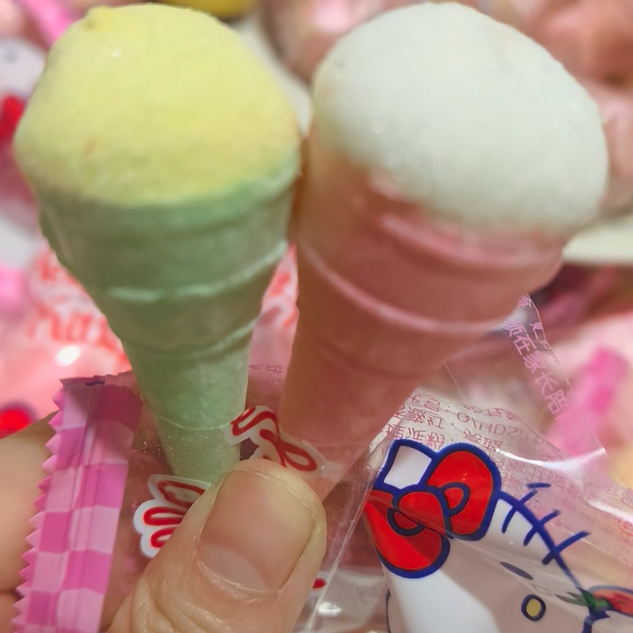 好阔爱！卡通三丽鸥棉花糖冰激淋蛋卷草莓混合水果棉花糖送礼生日,淘宝优惠券,粉丝福利购,淘宝优惠卷
