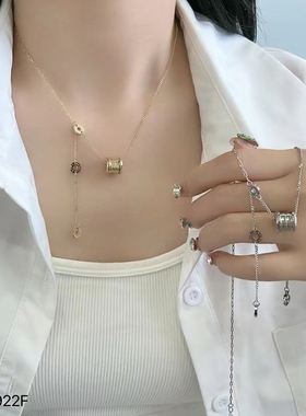 简约小蛮腰项链女2025新款爆款冷淡风高级感锁骨链轻奢气质颈链