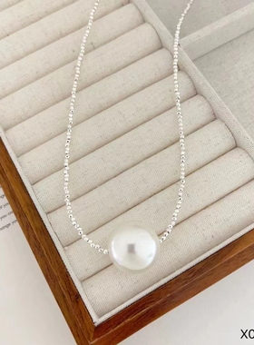 小众法式复古简约珍珠项链女时尚高级感锁骨链日常通勤颈链2025年