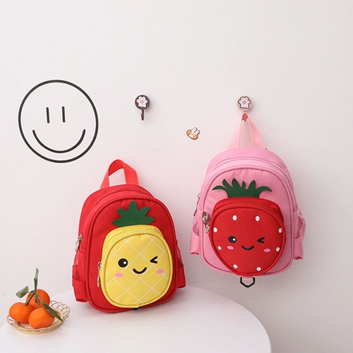 Детская клубника, сумка через плечо, небольшая сумка для мальчиков, школьный рюкзак для выхода на улицу для детского сада, надевается на плечо, коллекция 2023