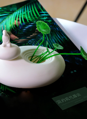 禅意无相茶室桌面陶瓷摆件