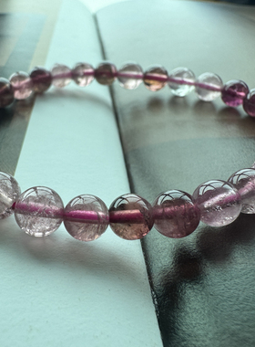 红色系半透玻璃体碧玺手串