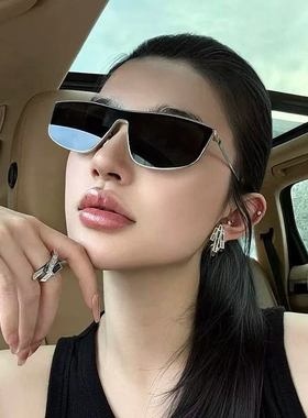 金属银框灰色连一体式太阳眼镜护目高级感2025方圆脸显瘦拍照墨镜