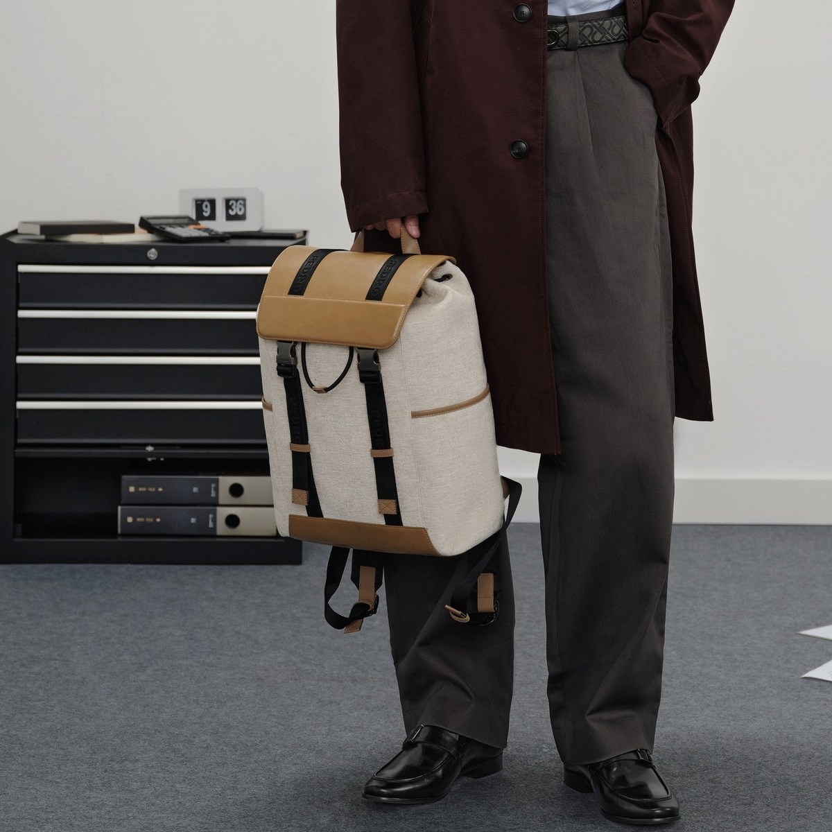 PEDRO大容量双肩包休闲多功能背包15寸电脑包PM2-25210227,淘宝优惠券,粉丝福利购,淘宝优惠卷