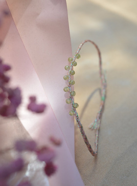 天然橄榄石祼粉色细手绳