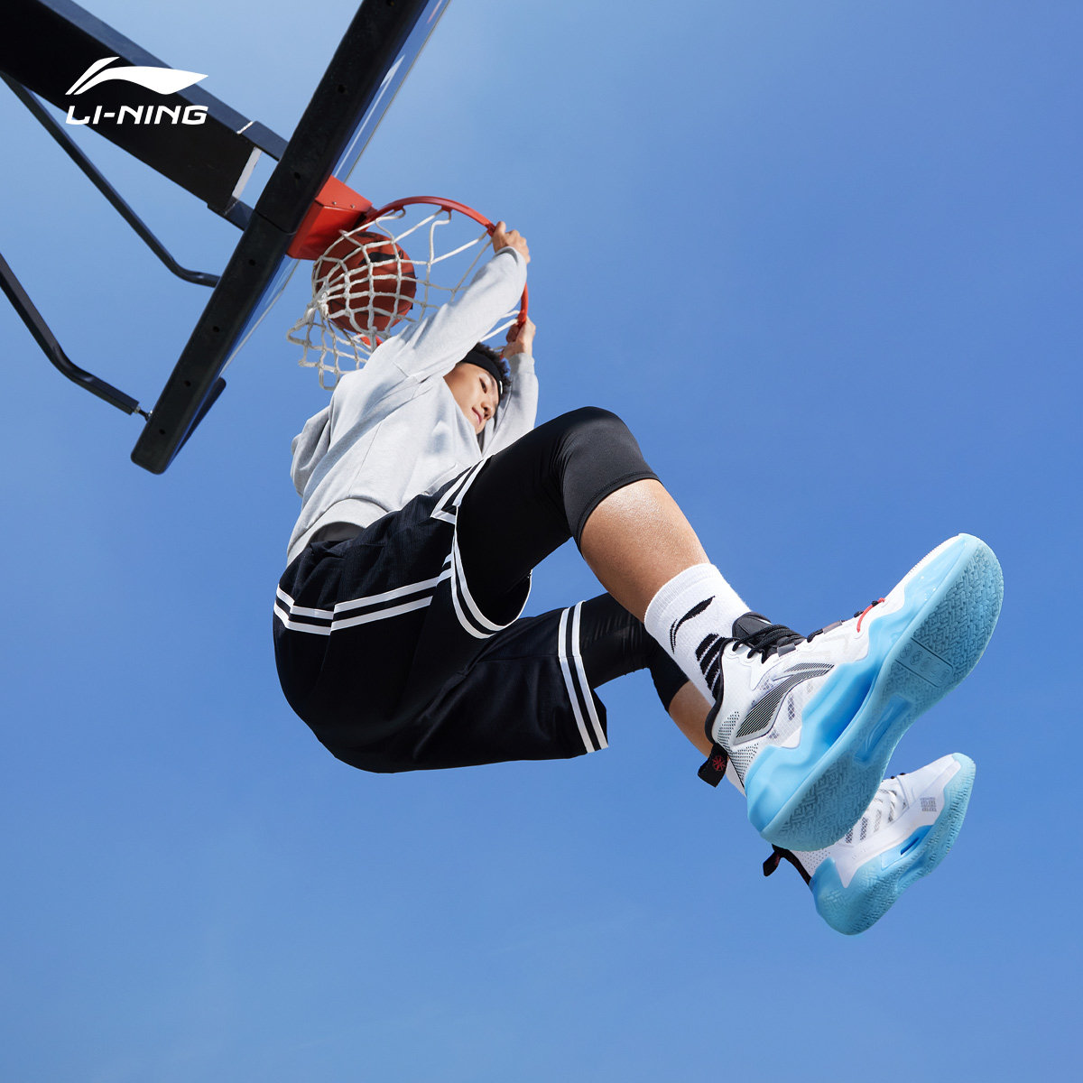 李宁?beng利刃2中帮实战篮球鞋 李宁篮球篮球鞋