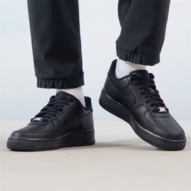 Nike/耐克AF1男子空军一号经典百搭舒适耐磨休闲板鞋CW2288-001,淘宝优惠券,粉丝福利购,淘宝优惠卷