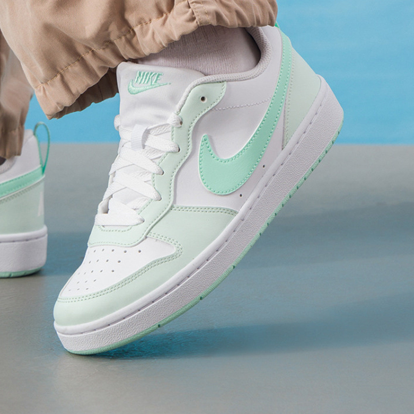 Nike/耐克Court Borough舒适防滑低帮休闲板鞋大童GS款FZ3539-100,淘宝优惠券,粉丝福利购,淘宝优惠卷