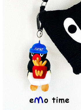 emo 可爱绅士薯条pingu企鹅挂件钥匙扣情侣男女配件百搭配饰礼物