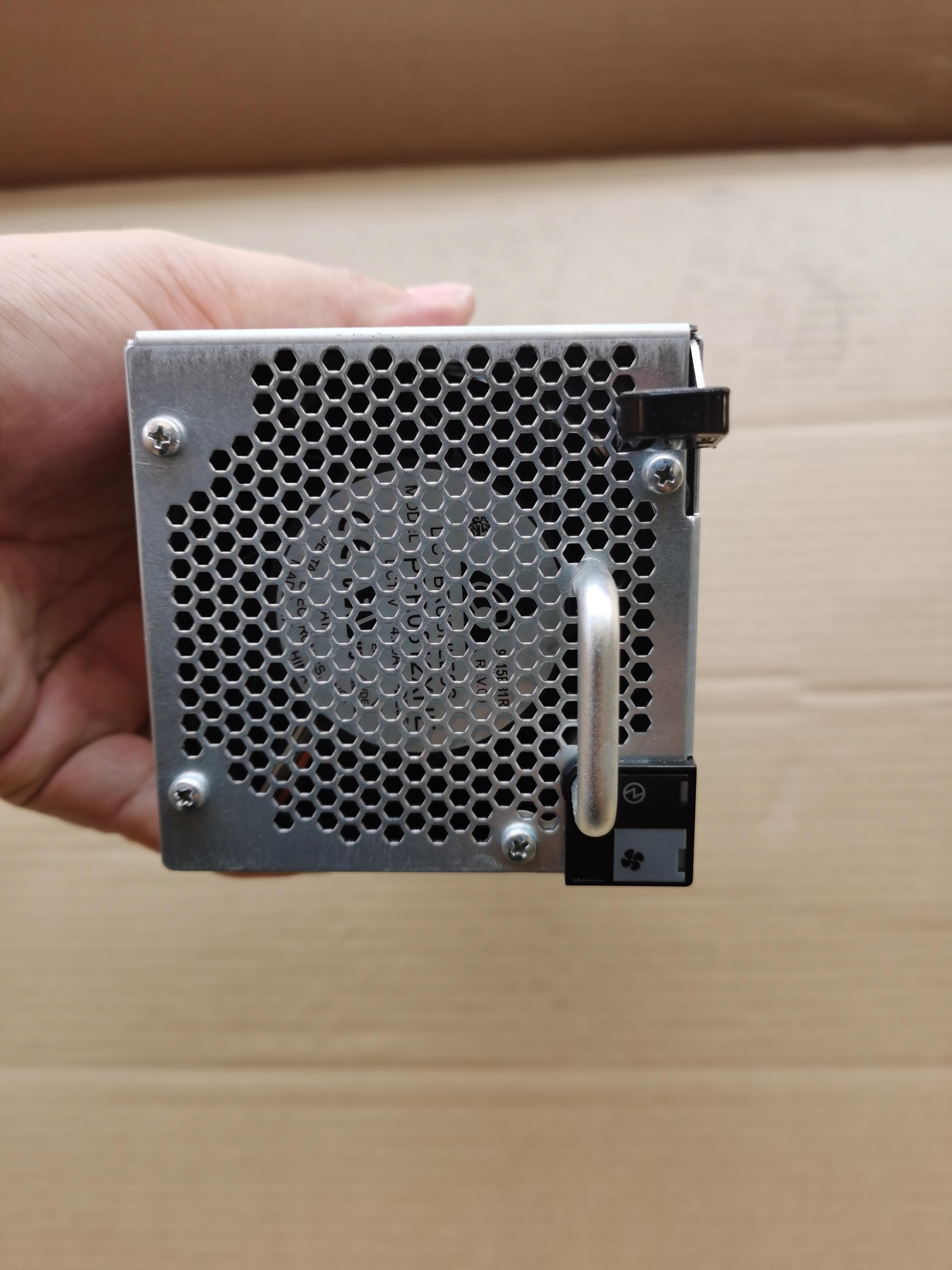 Dell FRG2F SCV2080 PS6610 MD1280 存储风扇模块 1002026-04 - 图0