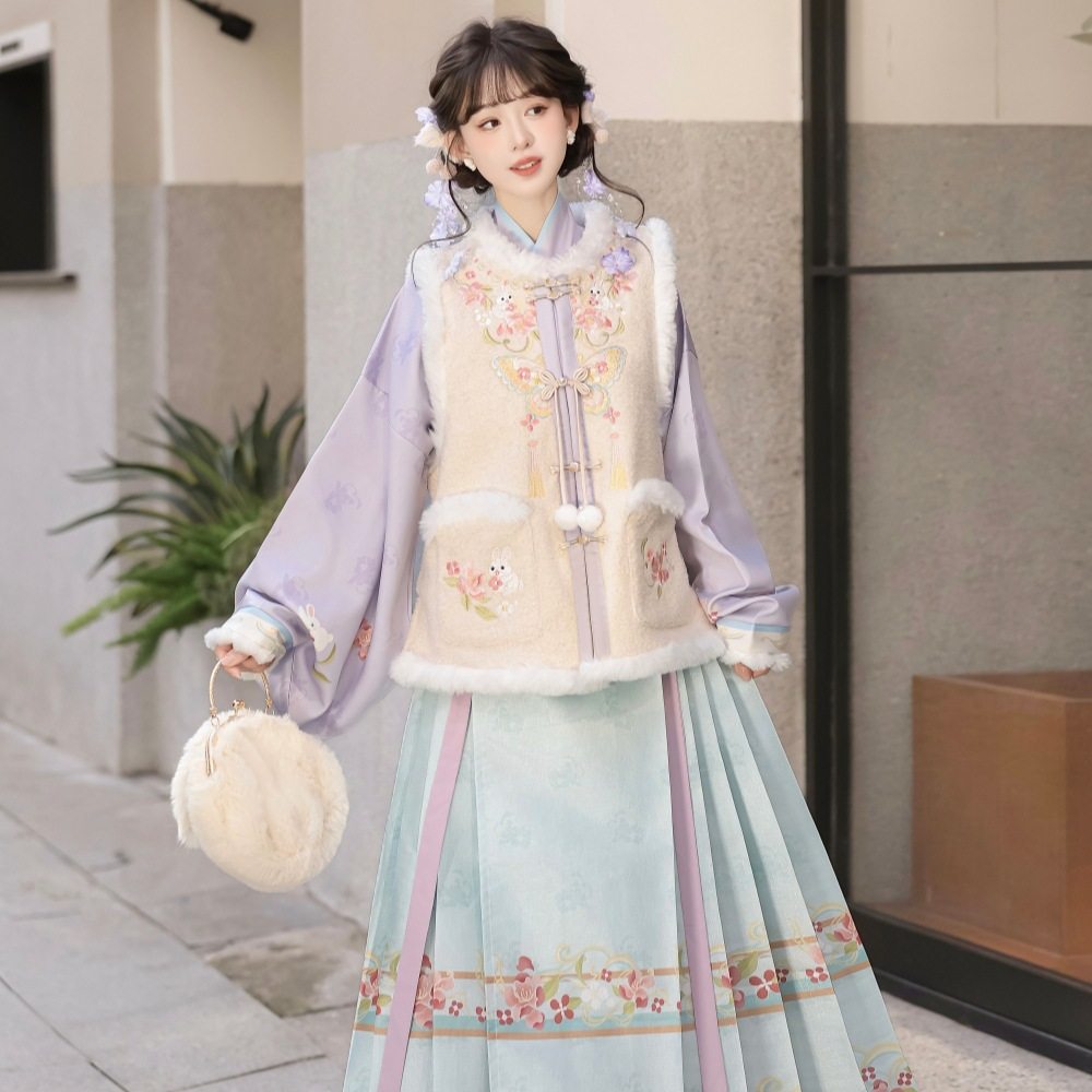 糯米兔2025新款原创明代汉服女冬季加厚比甲马面裙显瘦套装,淘宝优惠券,粉丝福利购,淘宝优惠卷