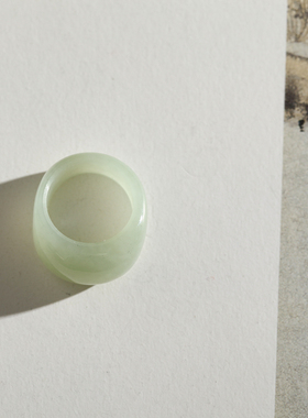 10号戒指 和田玉俄料青黄口料厚装馒头款指环 4835