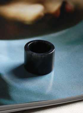 18号戒指 新疆和田玉青花籽料 籽玉宽条指环 扳指 8347