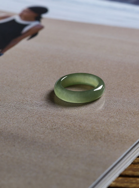 7号戒指 和田玉晴水青白小尺码圆弧素圈指环 尾戒 2908