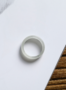 14号戒指 新疆和田玉青花籽料 籽玉薄款圆弧素圈指环 3667