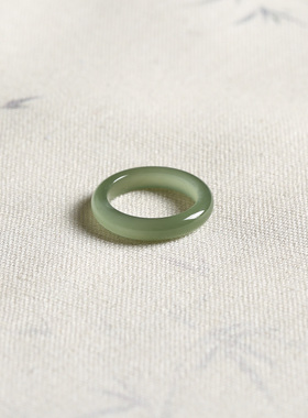 16号戒指 和田玉晴水青白鼓条圆弧素圈指环 8307