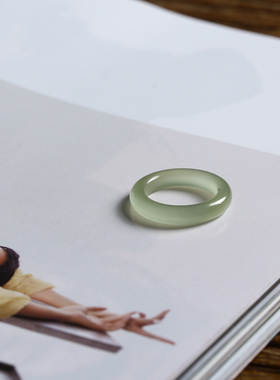 7号戒指 和田玉晴水青白鼓条小尺码素圈指环 尾戒 9141