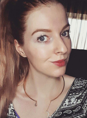 颈链女年会礼服金色女月亮镶钻