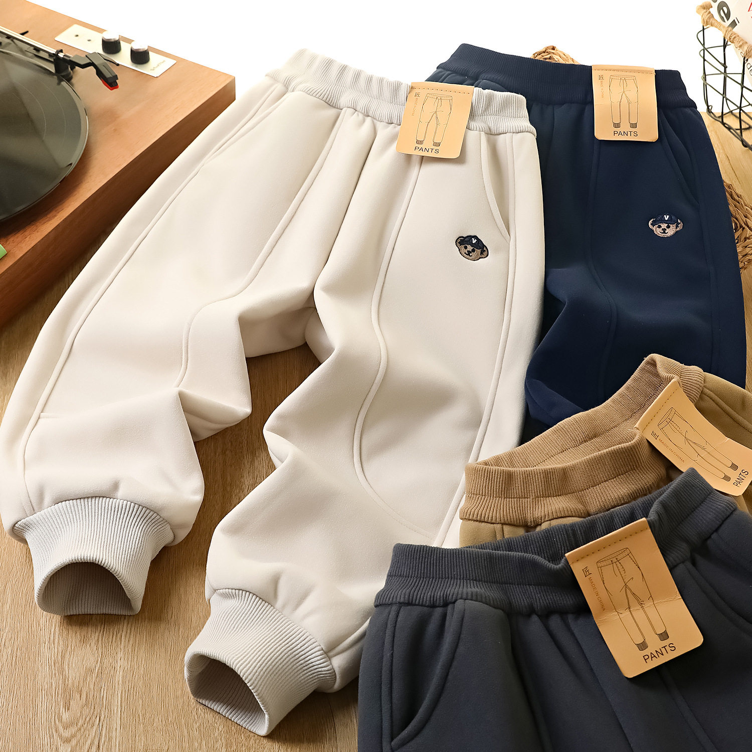 男童羊羔绒运动裤冬季新款儿童小熊保暖加厚卫裤中大童雪地裤6677,淘宝优惠券,粉丝福利购,淘宝优惠卷