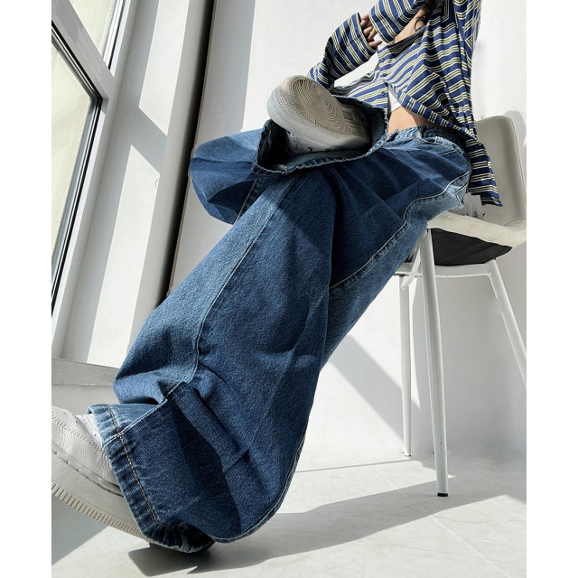 Slouchy ລ້າງ patchwork ຕັດ jeans ຂາຊື່