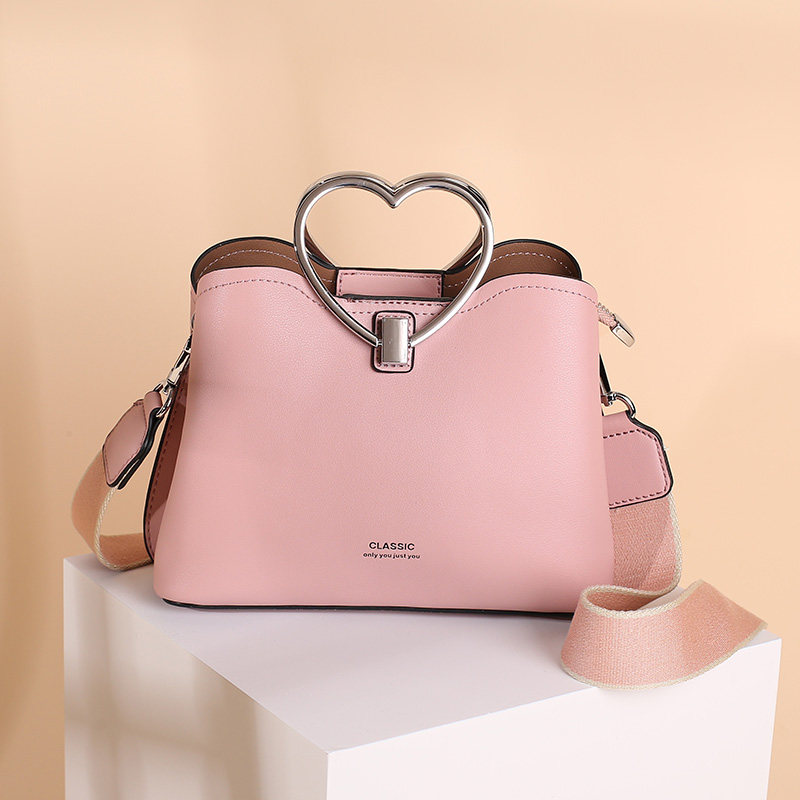 小ck 2020新款潮时尚网红女水桶包 兰陵王妃箱包女士包袋