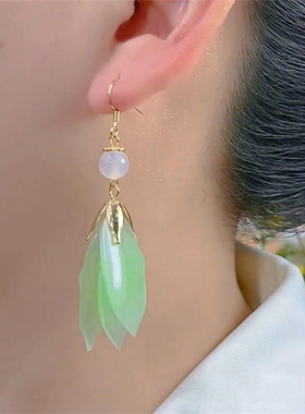 绿色郁金香花瓣流苏耳环女