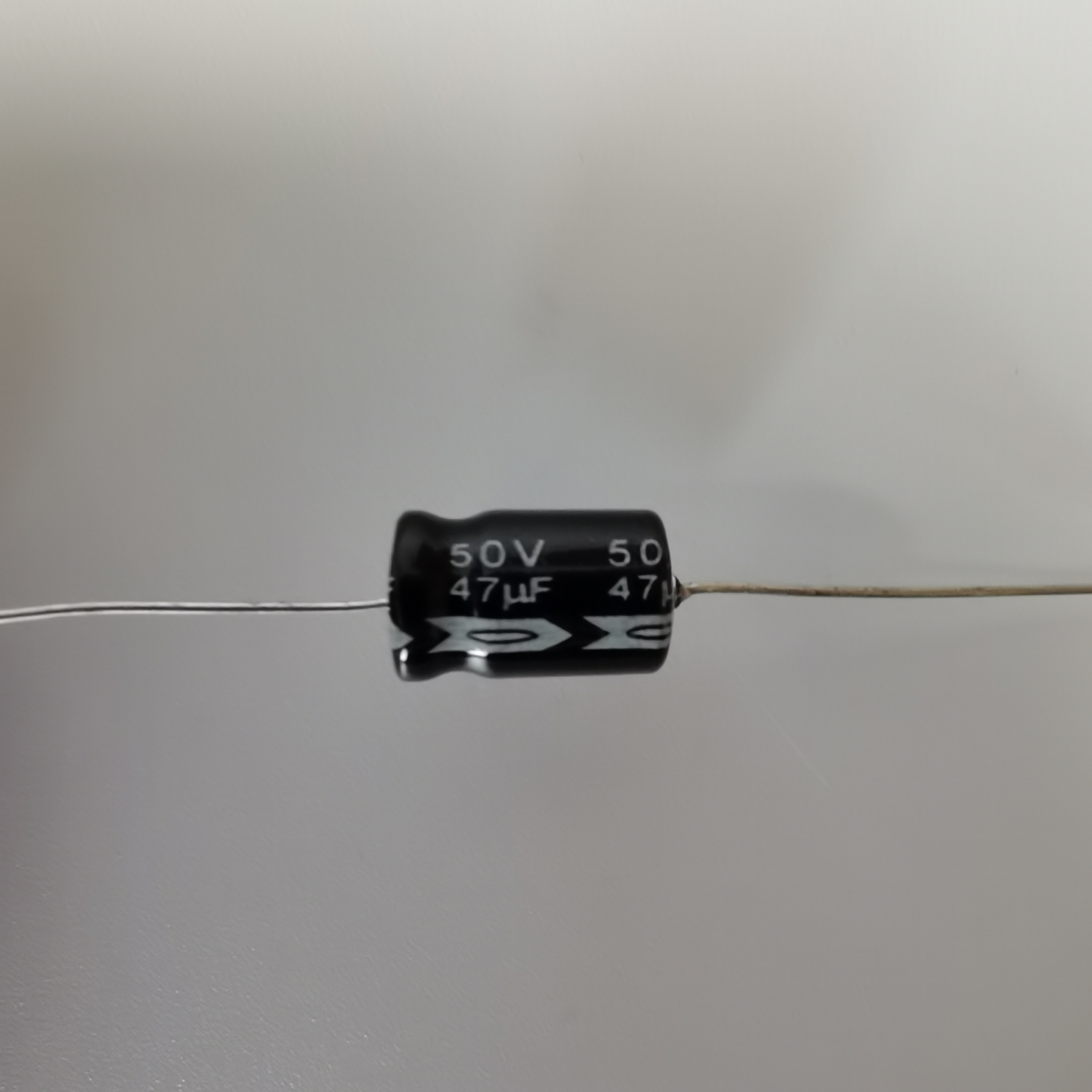 50V4.7UF 50V47UF 电解电容器 有极性卧式轴向穿心电容器胆机配件 - 图0