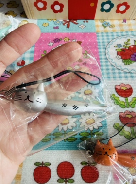 正版散货SHINE-G超萌脱力系治愈彩虹咸鱼猫鱼干猫咪柳叶猫挂件