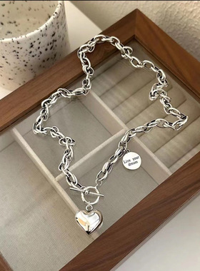 X32嘻哈辣妹风~hiphop风粗款爱心吊甜酷坠项链高级感卫衣毛衣链