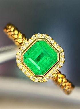 18K金祖母绿戒指呼啦啦18K金