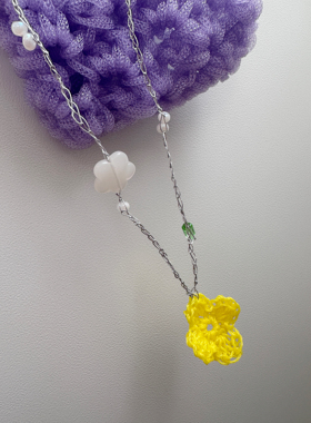 MOLIMOON |独立原创设计手作挂脖装饰项链 钩针小花配捷克琉璃