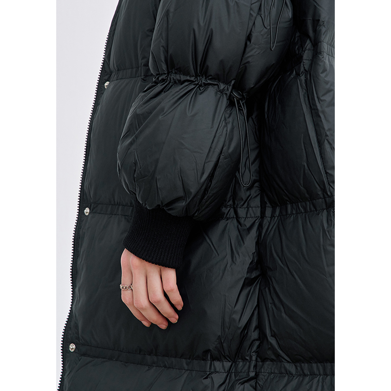 妖精的口袋黑色亮面连帽长款羽绒服女
