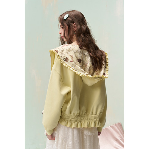 妖精的口袋蕾丝拼接连帽卫衣外套女2026春季新款玫瑰印花甜美上衣 - 图3