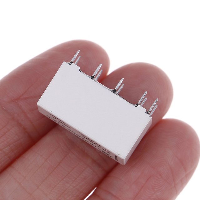 12V Coil Bistable Latching Relay DPDT 30VDC 2A 1A 125VAC HFD - 图0