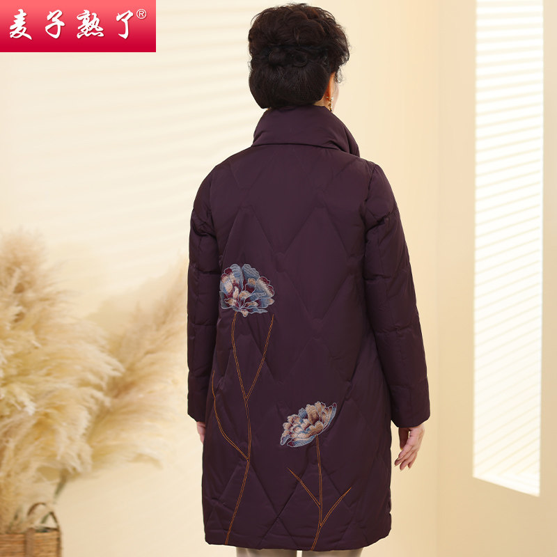 妈妈装冬季本命年新款洋气衣羽绒服 麦子熟了中老年女装