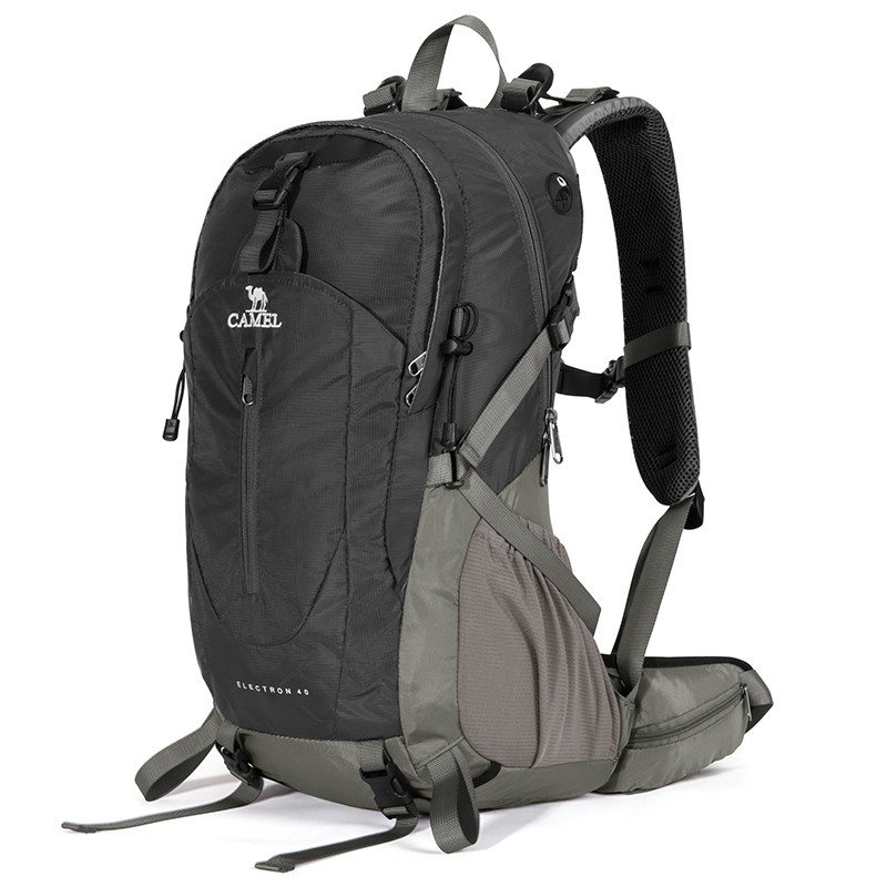 骆驼户外轻便大容量新款专业登山包 骆驼加鳄双肩背包