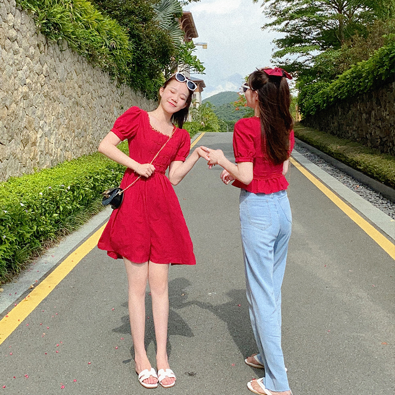 VISA薇莎 法式复古小红裙女夏季泡泡袖方领裙子赫本风红色连衣裙 - 图3