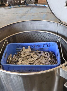 直供低能耗铝屑脱水机 五金电镀清洗脱水机 下卸料吊篮甩油机
