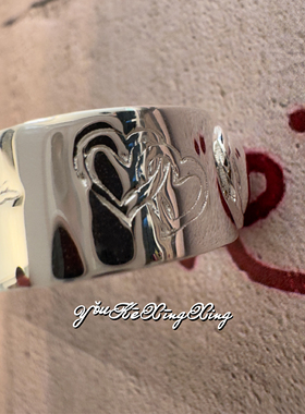 有颗星星女S925银甜酷爱心宽戒指